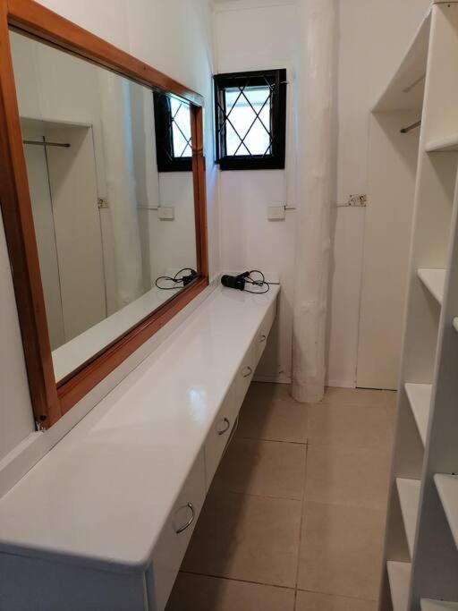 Private Nasoso 4 Bedroom House Нади Екстериор снимка